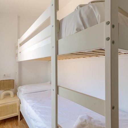 Caterina Pedregalejo Apartment Malaga Bagian luar foto