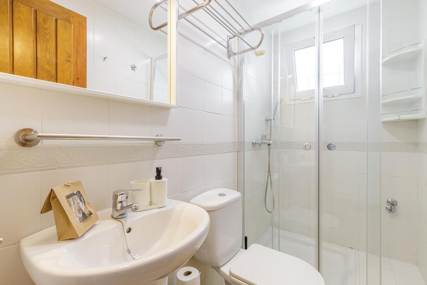 Caterina Pedregalejo Apartment Malaga Bagian luar foto